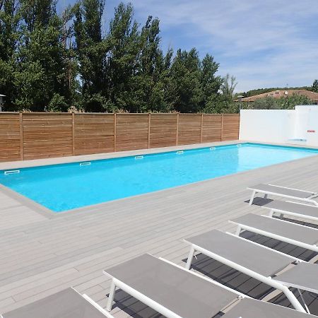 Aparthotel Les Jardins D'Athena à Éguilles Extérieur photo