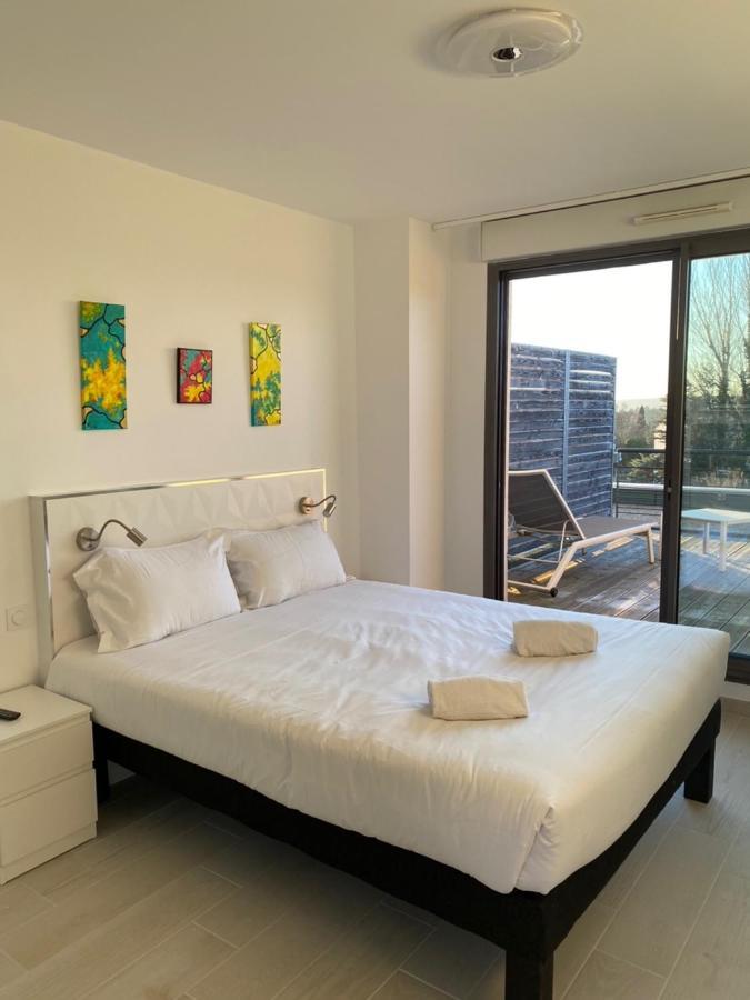 Aparthotel Les Jardins D'Athena à Éguilles Extérieur photo